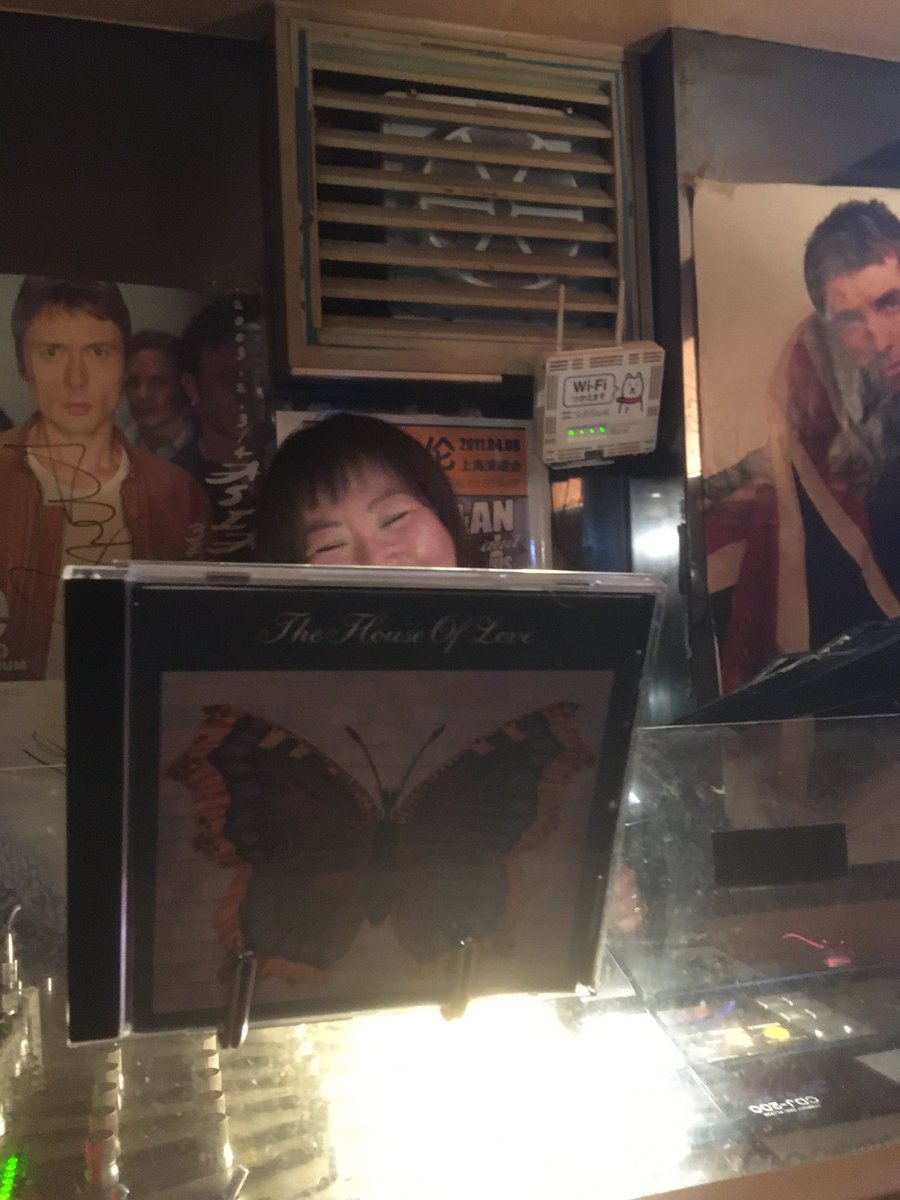 myshallowlife's tweet photo. クリエーションだと80'sになってしまうのでフォンタナでという真面目さ🤣 #DISCO1990 https://t.co/lJ7ucRayLM