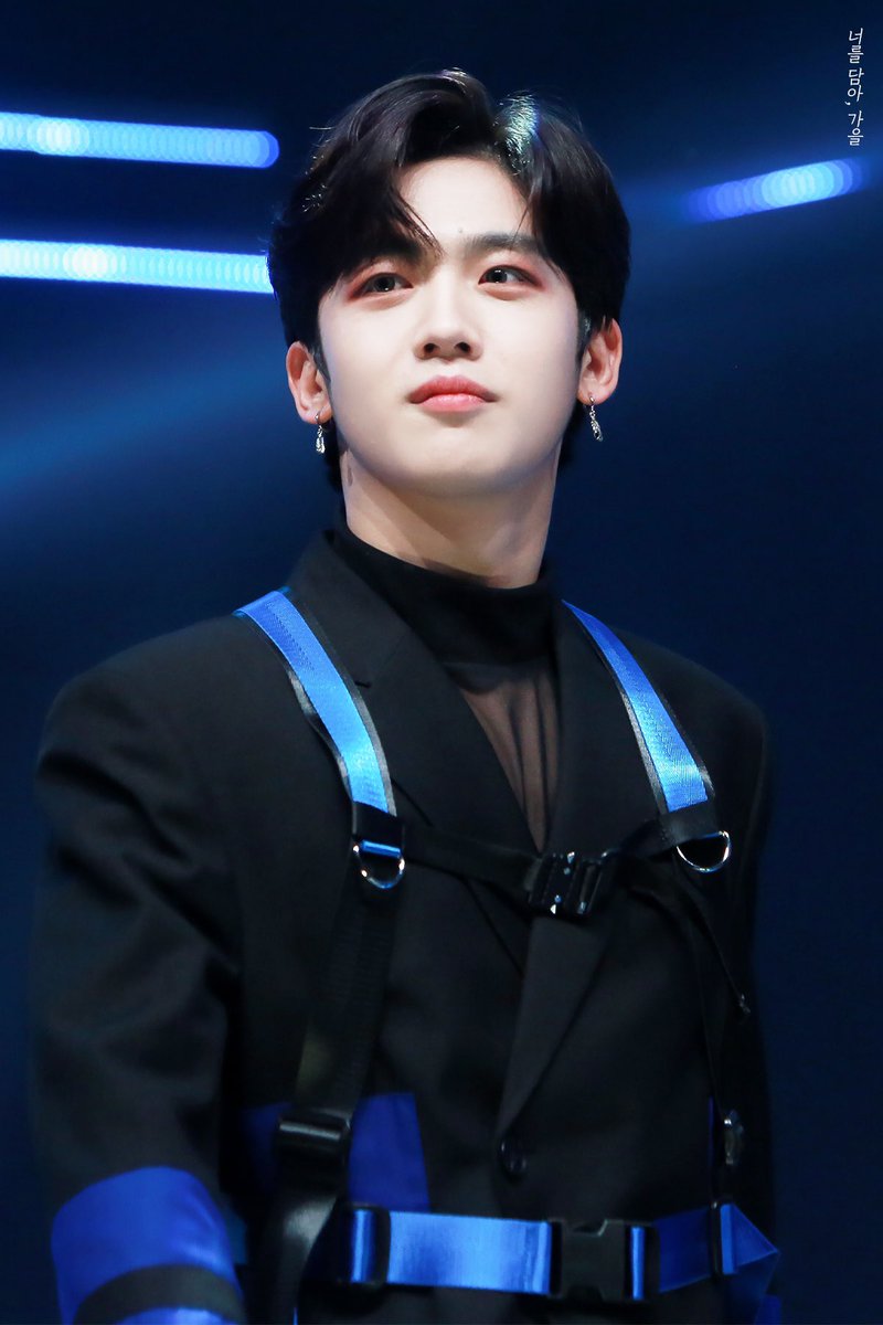 💙너를담아,겨울❄️
-
보고싶은 요한이😭💕
빨리 보구싶다!🖤

#김요한 #요한