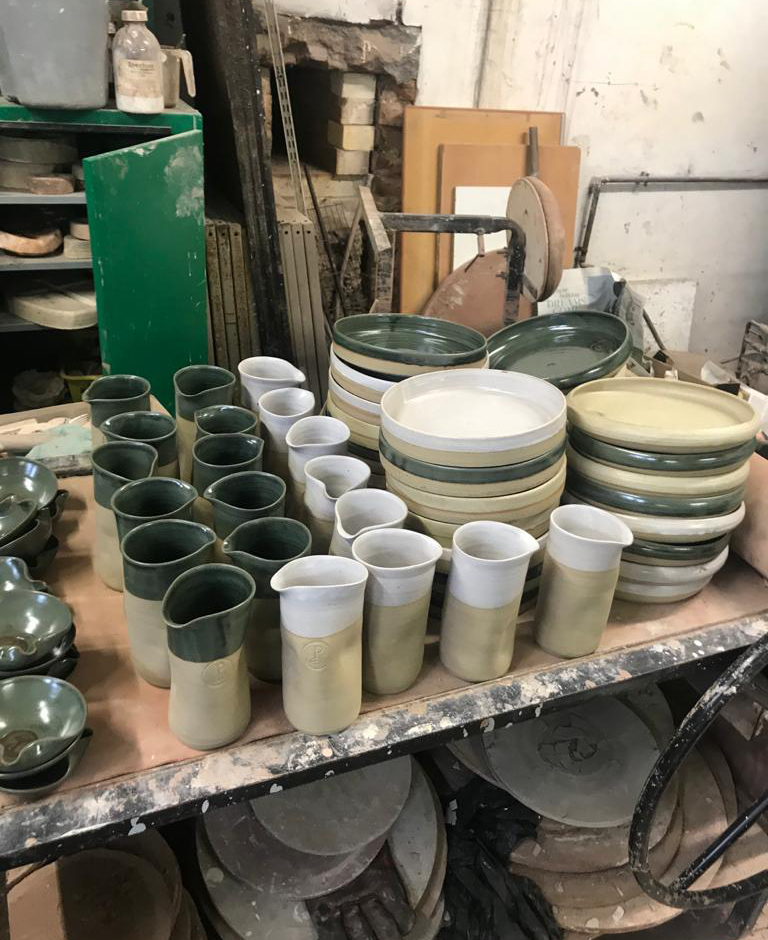 We're dead chuffed with our new crockery! Massive thanks to <a href="/Aylesfordpots/">Aylesford Pottery</a> for making these beauties! #pottery #crockery #tableware