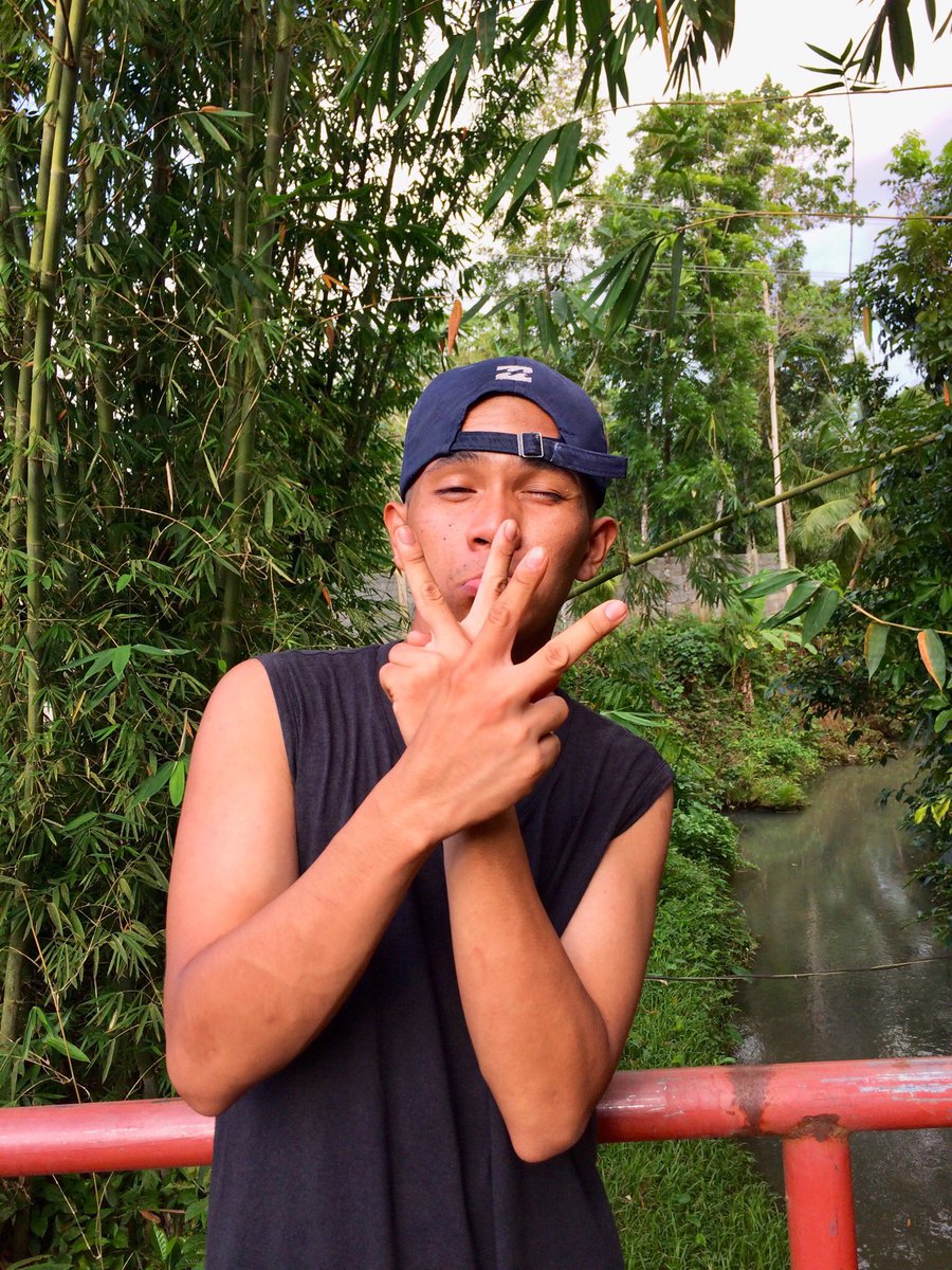 cutepauuu's tweet photo. 🥴🥴🥴 https://t.co/Qxu6H25mjP