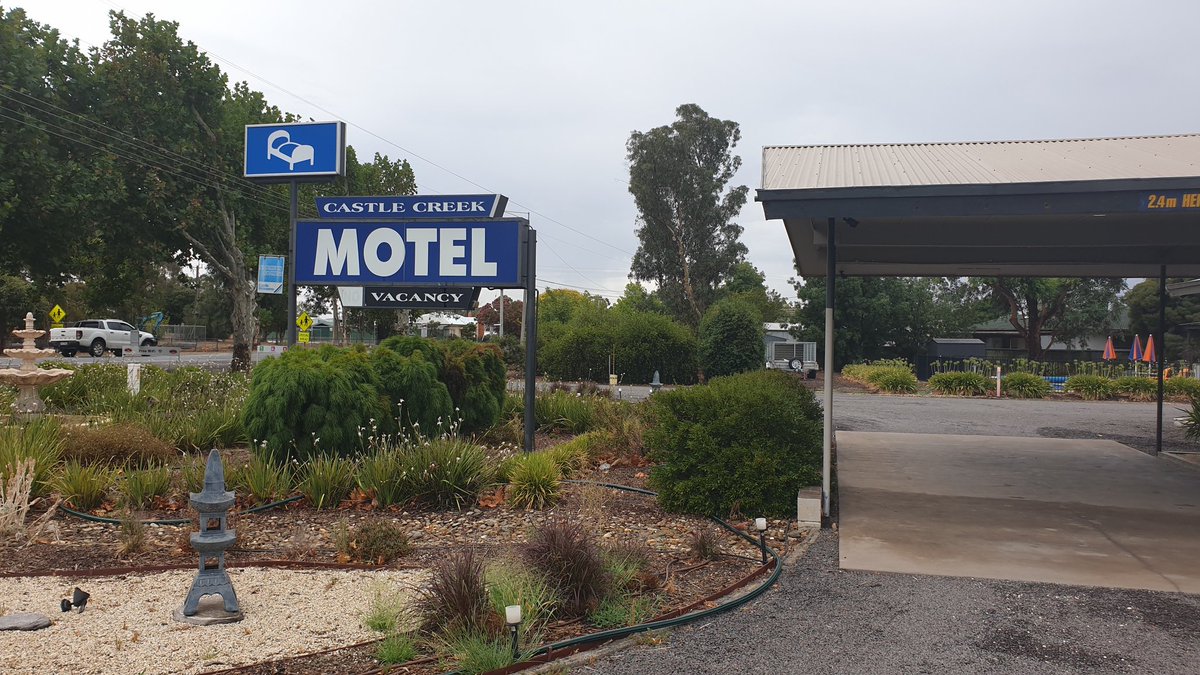 #Tesla supercharger taken offline by storm just after we started charging along with the rest of #Euroa! Not to worry, thanks to the #CastleCreekMotel with a destination charger and generator, we should be home soon :) Nice place, worth a stay! <a href="/Tesla/">Tesla</a>