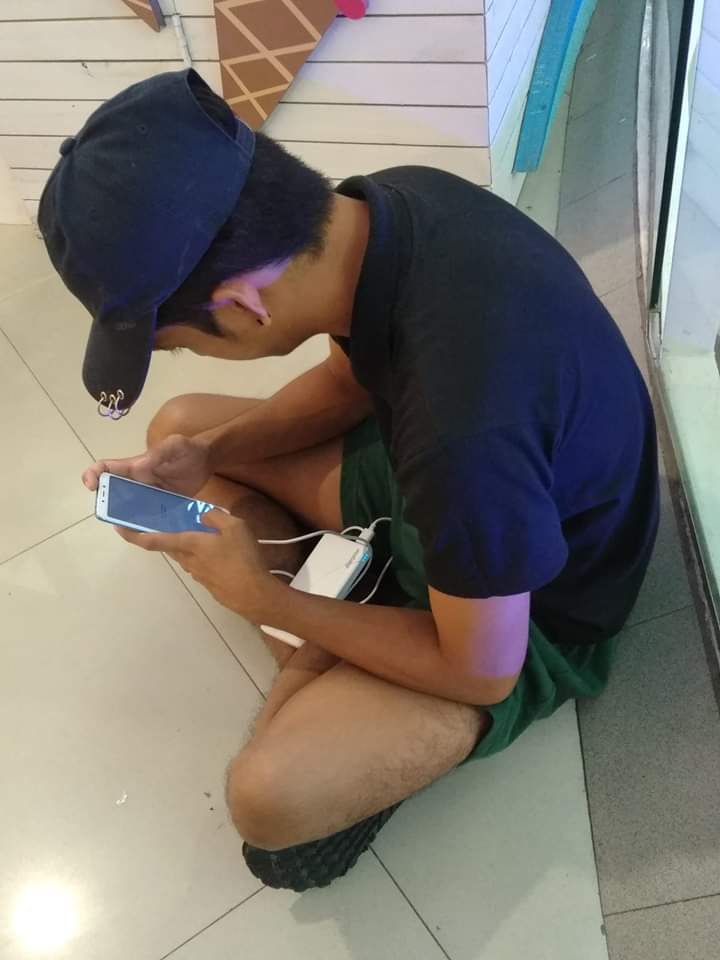 BabyManiac69's tweet photo. Nangako ako sa sarili ko na maghihintay lang ako, kaya di kita kinukulit. #BawalJudgmental @BabyManiac69 #AlterPH #LaterPinoy #AlterCavite #AlterYhan #KantotNiYhan #ManiacYhan #JakolYhan https://t.co/GhqfK3LbE7