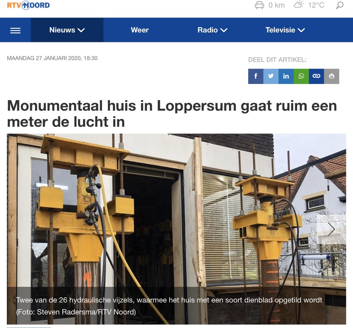 PeterHutten's tweet photo. Samen impact op #plek @VanWijnenGroep. In aardbevingsgebied @provgroningen monumenten koesteren en behouden, met @PECZwolle als maatschappelijk partner werken aan verbinding en participatie, kinderen die hun eigen school starten en ons #Driemteam die collega’s inspireert. https://t.co/H5dEC2opG5