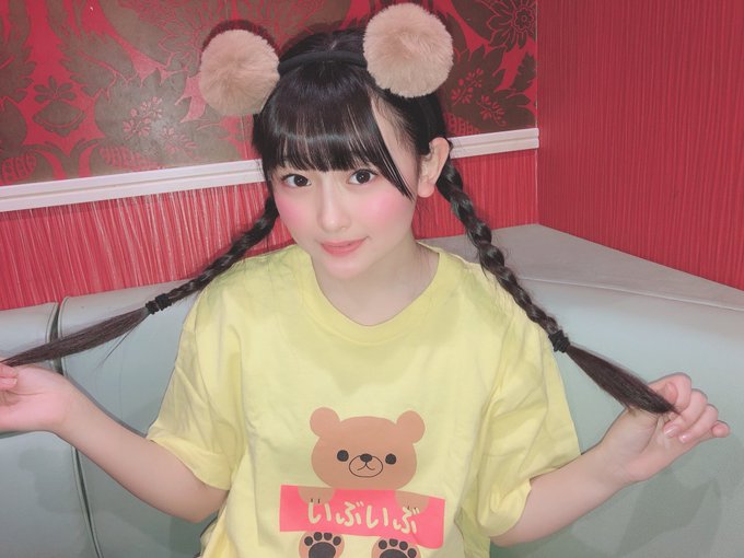 Twitterのコスプレ画像13