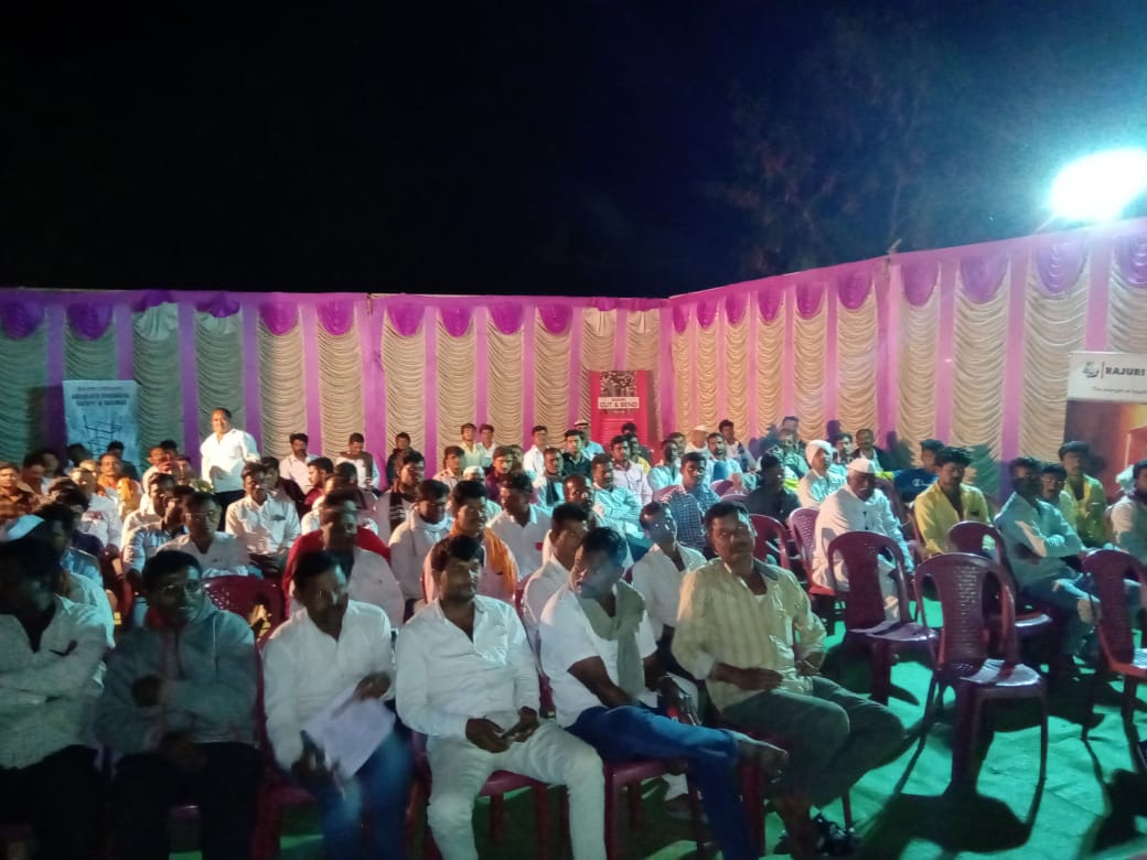 RajuriSteels's tweet photo. #Mason meet arranged by #rajuristeel to train mason about #construction technologies at beed
#mason #masonmeet #innovativeprogram #event #program #rajuristeel #rajuri #steel #steelcompany #tmt #tmtbar #tmtbarmanufacturer #constructionindustry #rajurisariya #steelmanufacturer https://t.co/RkrIntKRe8