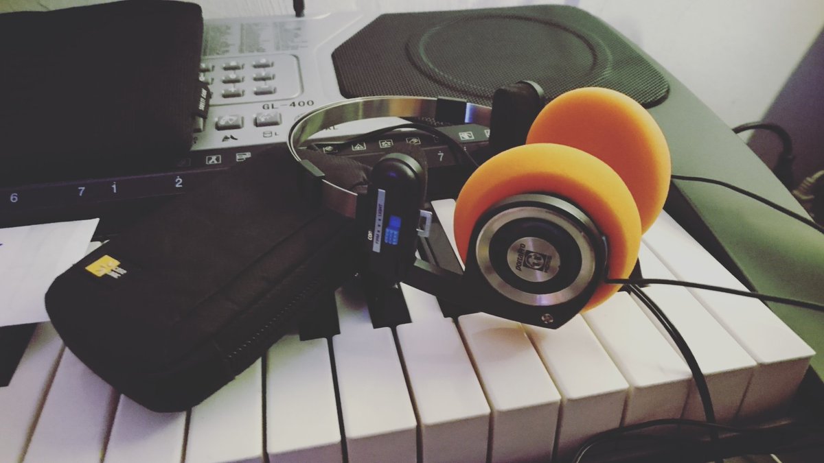 NaokiOtzuka's tweet photo. Today's combo
#Walkman
#A35HN
#CaseLogic
#KPP
#PortaPro
#Walkman https://t.co/SJJ6CRp8cU