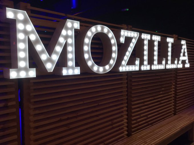 #MOZILLA in lights. The #Brrrlin All Hands was packed, half filled with pre-planned sessions &amp; discussions<a href="/tag/mozilla"class="tags">#MOZILLA</a><a href="/tag/brrrlin"class="tags">#Brrrlin</a>