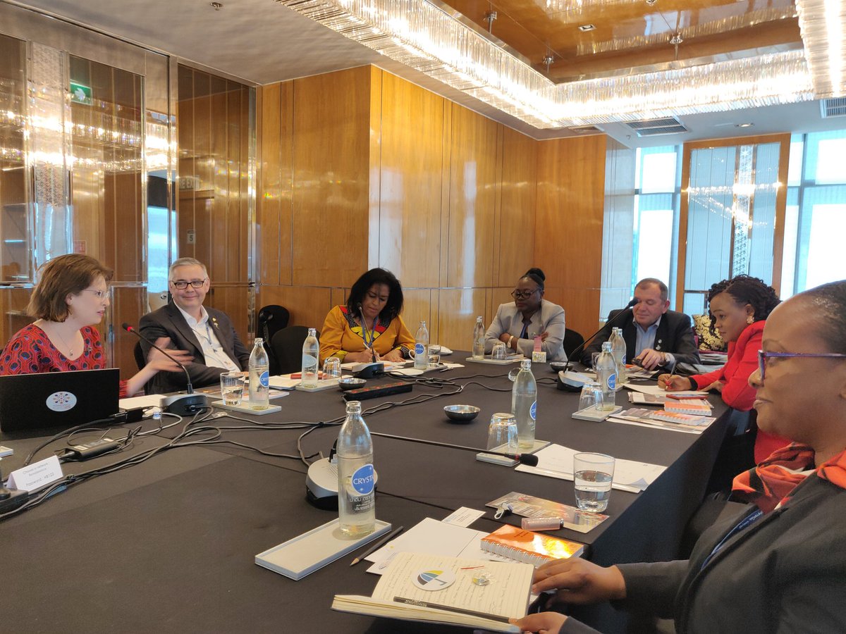 VincentVLNV's tweet photo. Last session of today's #GPA #MPForum at #PMAC2020 with @KammaBlair of @UNFPAasia to discuss the role of parliamentarians in delivering for the #ICPD Programme of Action following #ICPD25NairobiSummit. From #Statement to #Commitments &amp; #Results. #Population #Development #Rights https://t.co/sGzff7lOOU