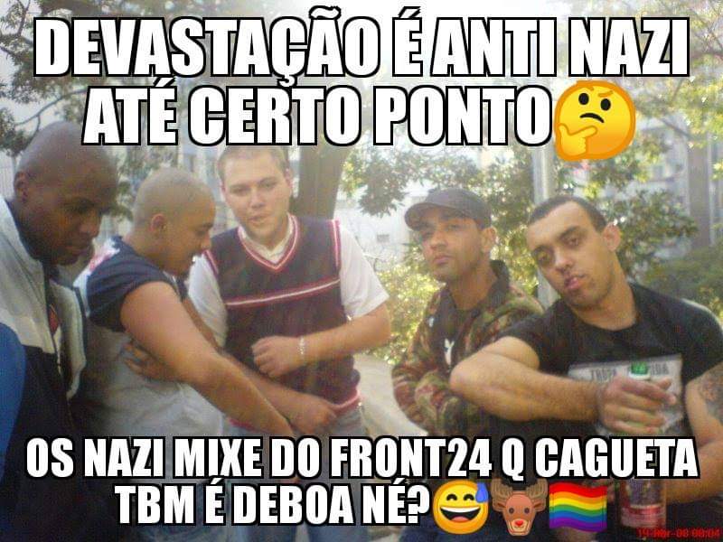 PunkSao's tweet photo. Seja devastado anti nazi até certo ponto😆 e adupla dinâmica Jack & mixe quem bate quem robim nessa dupla😆 #front24 #devastaçãopunkcagueta #desordempunkgay #kaospunk #streetpunk #skinhead #punk #antifascista #tradskin #rash #sharp #ricardinhobicosujo #betoveiochorao https://t.co/ExPAJJTwAz