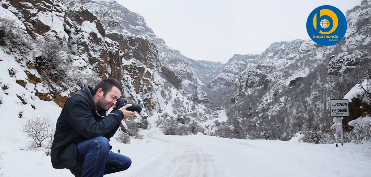 RentCarAm's tweet photo. There is our group, enjoying the snow and the beautiful scenery of Armenian sights. https://t.co/wlg5iPTGiu