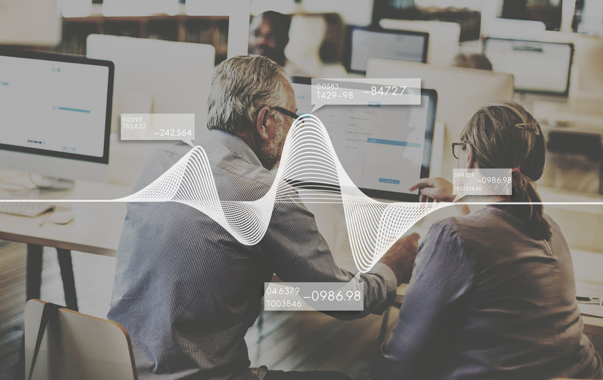 AdobeNederland's tweet image. “Achterlopen is geen goed idee, maar te ver voor de troepen vooruitlopen ook niet.” Check het artikel van @KlaasWeima op @adformatie over Adobe #CXMSpace in Amsterdam en ontdek waarom digitalisering iets is wat je het beste gematigd kunt doorvoeren: adobe.ly/36JiYkP