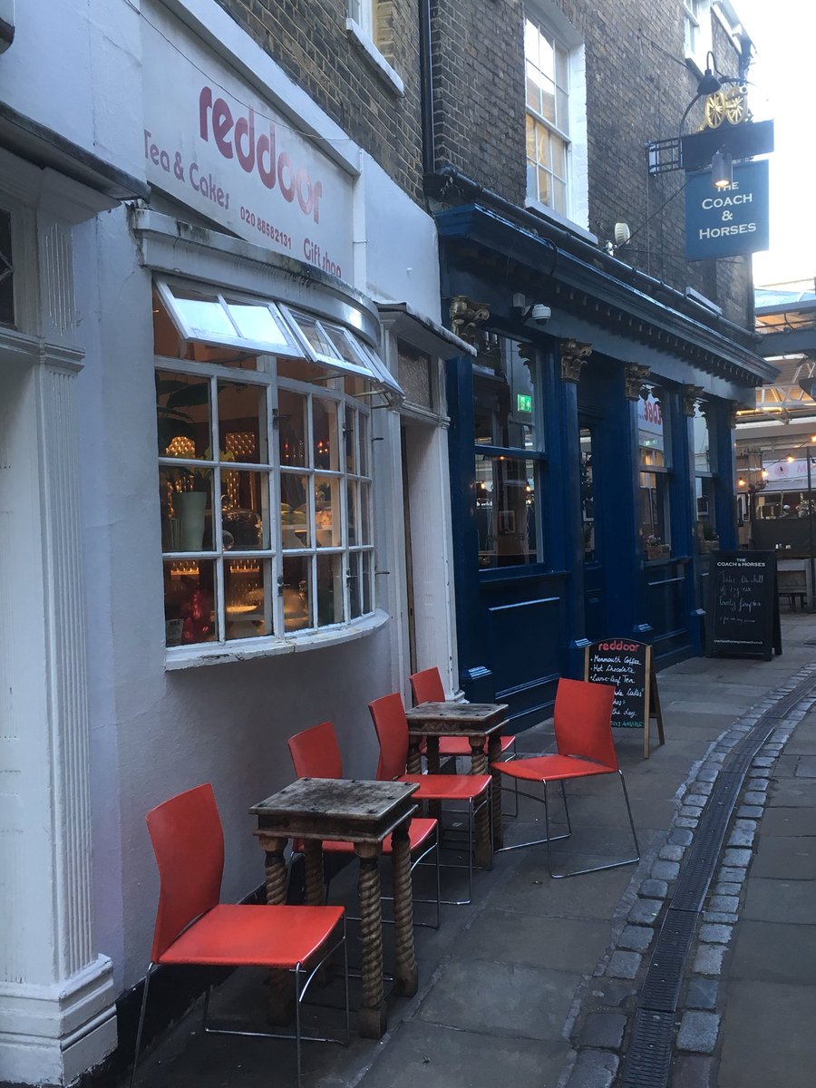 You’ll always get a warm welcome at the Red Door Cafe! Come in this weekend for tea, coffee, cake and more! #Vegan #Monmouthcoffee #Greenwich <a href="/greenwichmkt/">Greenwich Market</a> <a href="/TurnpinLane/">Turnpin Lane SE10</a> #London #music