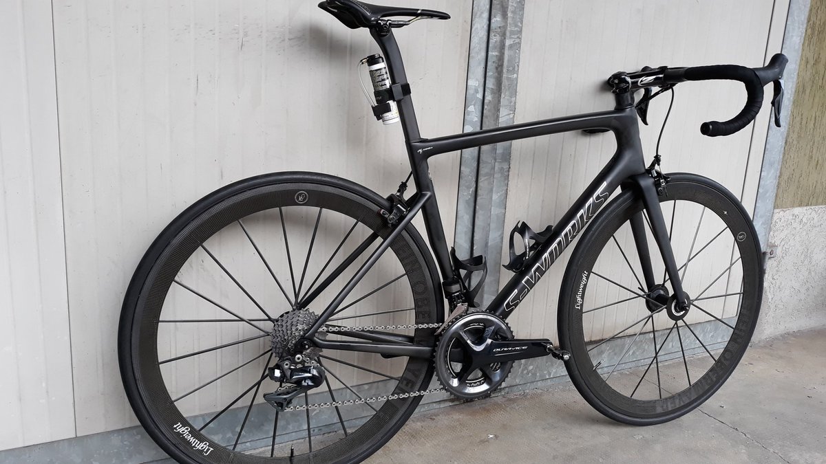 tagliavini76's tweet photo. La mia #lupetta con le nuove ruotine😘 #gasamartello #sworks #lightweight #obermayer https://t.co/4uX3OQ6lb3