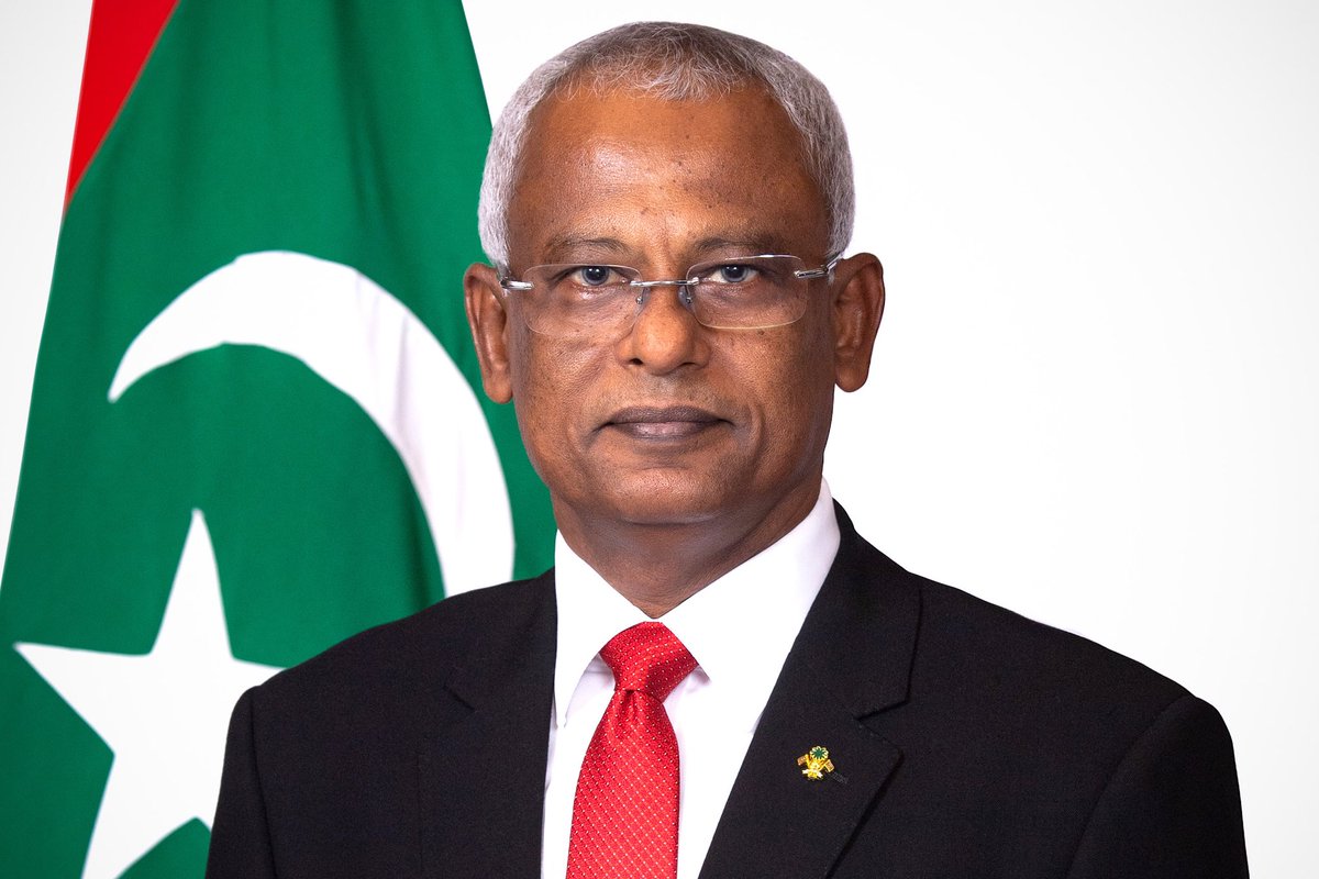 The President's Office (@presidencymv) on Twitter photo President <a href="/ibusolih/">Ibrahim Mohamed Solih</a> announces Maldives back in <a href="/commonwealthsec/">The Commonwealth</a>
presidency.gov.mv/Press/Article/… President <a href="/ibusolih/">Ibrahim Mohamed Solih</a> announces Maldives back in <a href="/commonwealthsec/">The Commonwealth</a>
presidency.gov.mv/Press/Article/…