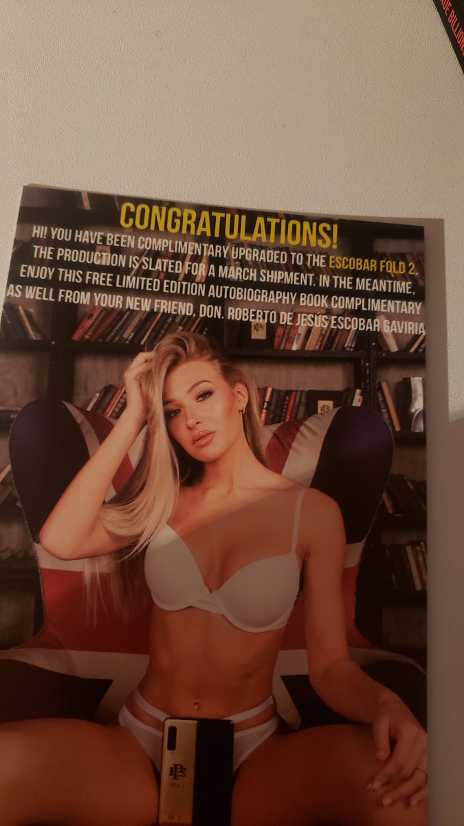 TekPowder's tweet photo. So I didn't get the #fold1 instead they sent me this.... https://t.co/WaGV2kcK8y