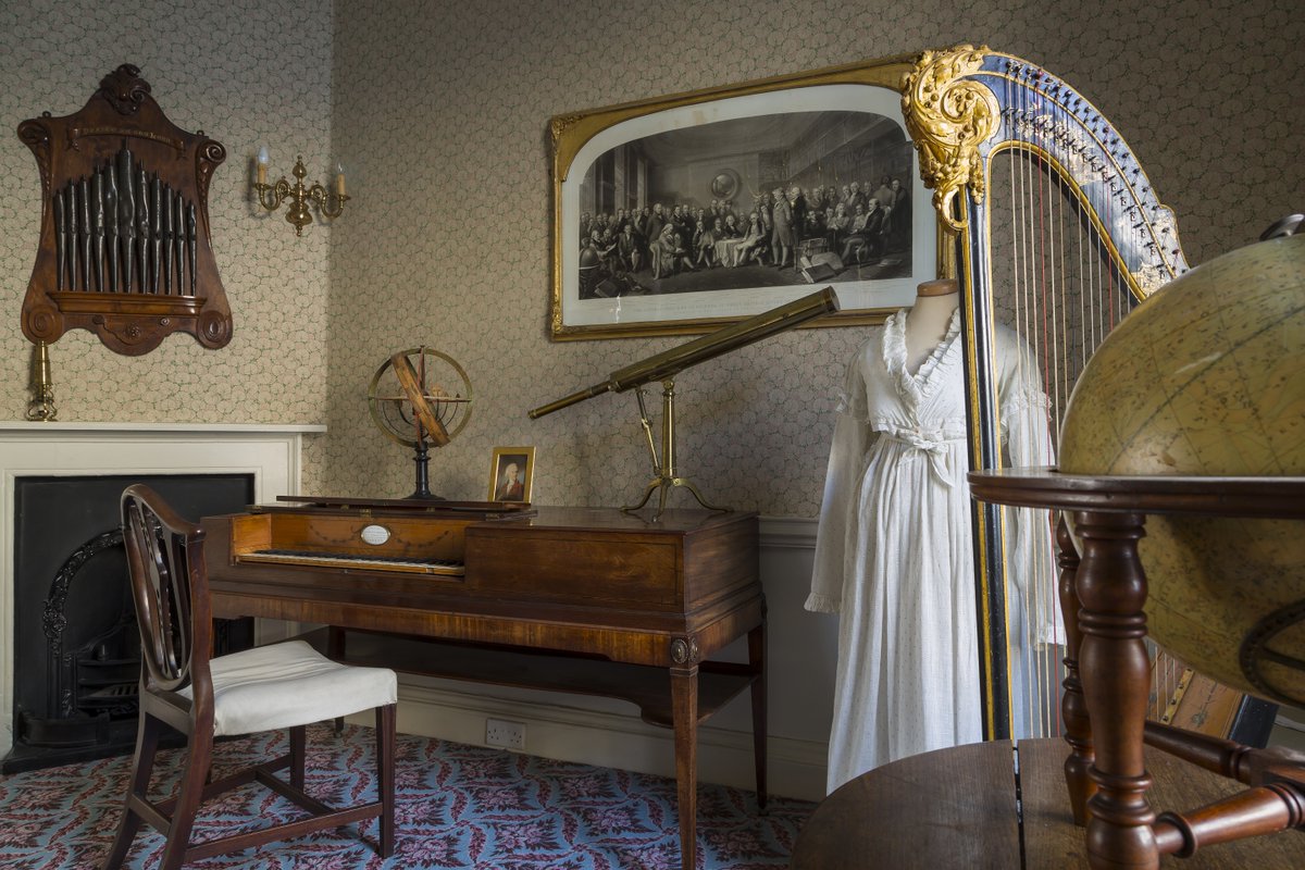 Herschel Museum tweet media