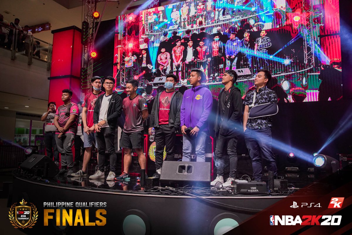 PlayBookShop_PH's tweet photo. It's time to ball! The NBA 2K20 Asia Tournament Philippines Qualifier Finals has officially begun! Who will become our next Asia Tournament representative?

Find out LIVE at https://t.co/THit0HlLi0 https://t.co/BkVlVwNKaT