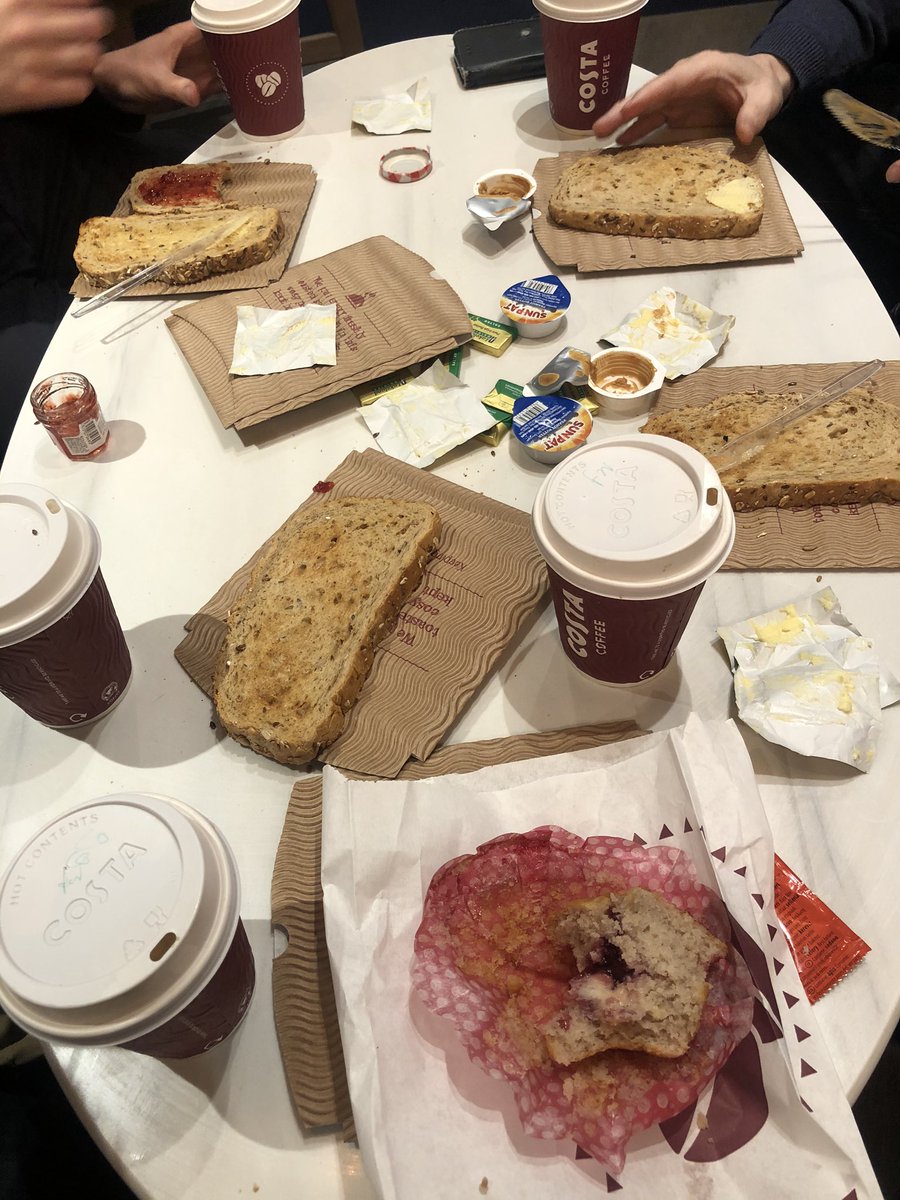 tomcarpenter14's tweet photo. @CostaCoffee what part of #noexcuseforsingleuse is having a store do takeaway only. What a waste. Birthday breakfast ruined! 😡 https://t.co/hinevUW7pf