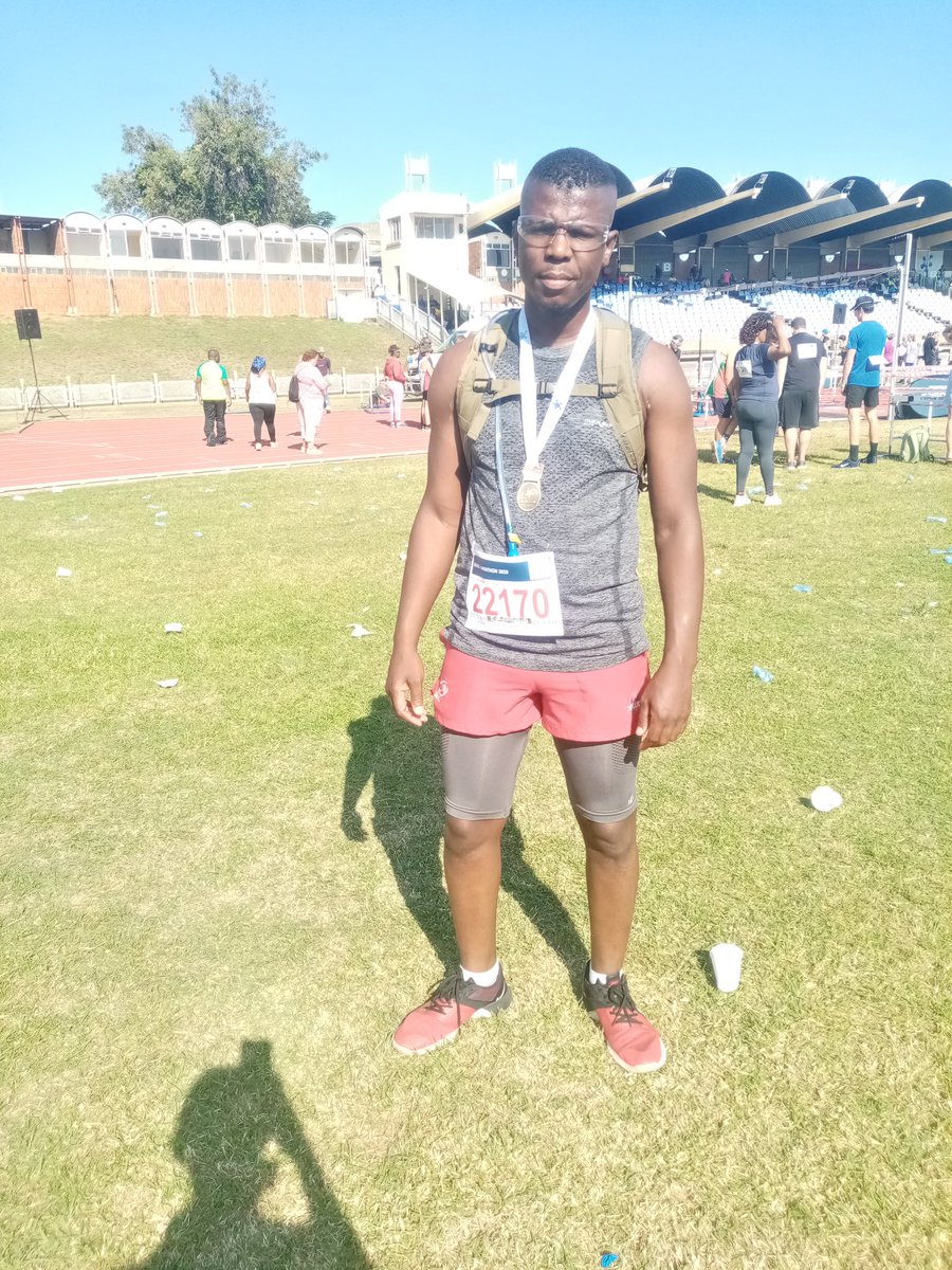 AbutiJabu's tweet photo. @SasolSA Marathon done and dusted beat my previous time.

Time: 2h10min
Km's: 21km

#SasolMarathon https://t.co/gpL7KPaBfD