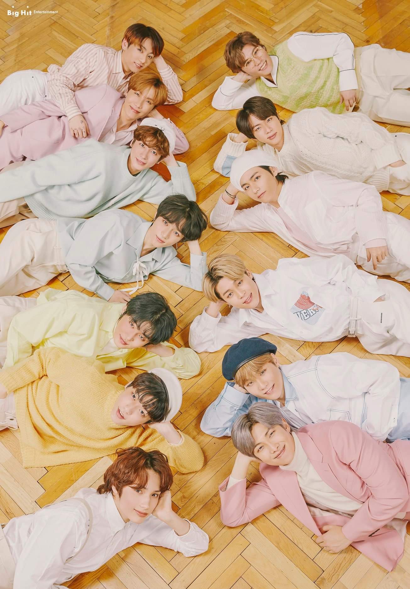 Bangtan India Big Hit Entertainment 15th Anniversary Bh Family Artist Group Picture 1 T Co Zp7lklblqh Bts 방탄소년단 Bts Twt T Co 4dwxndnysa Twitter