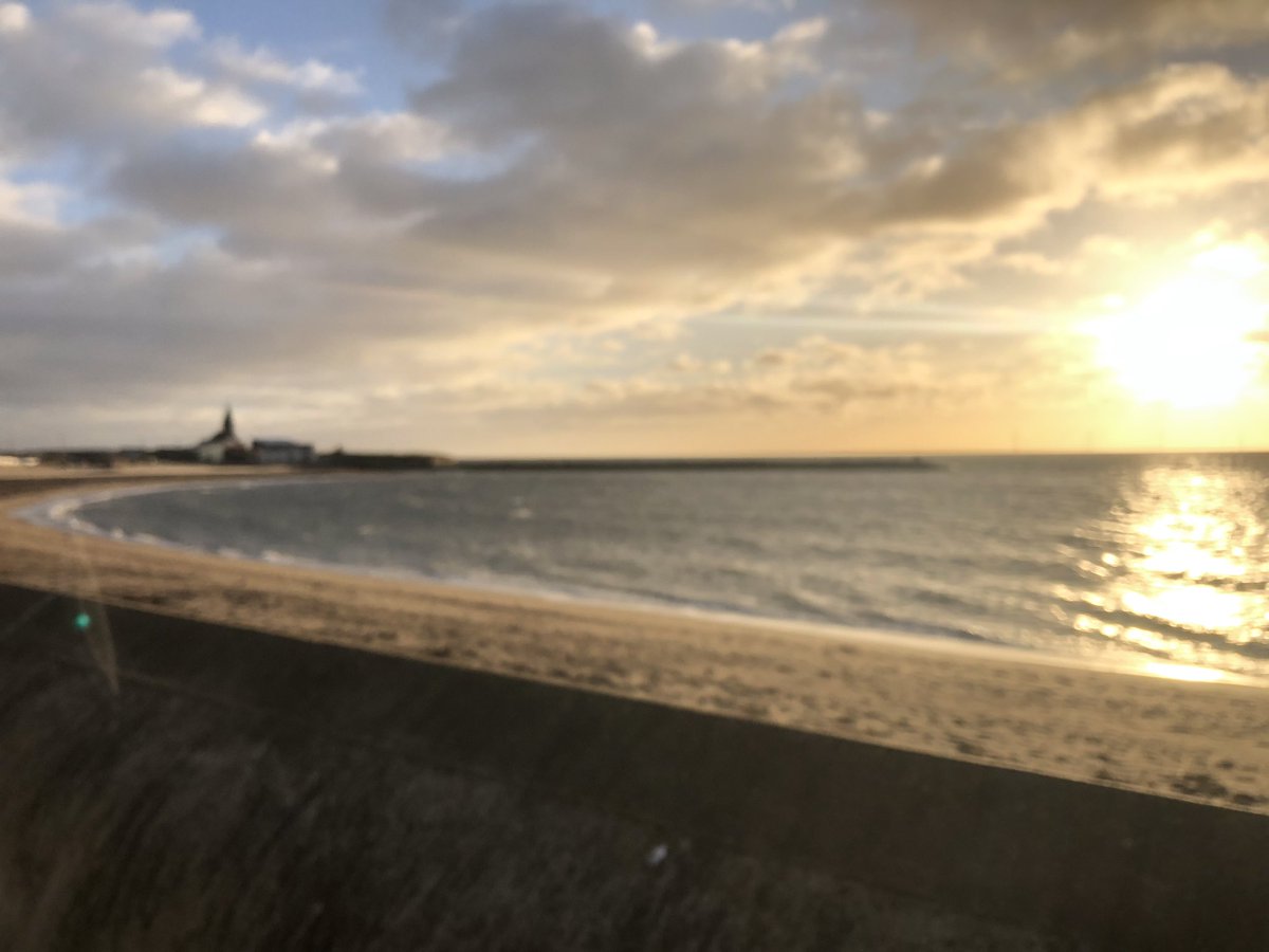 <a href="/nbtsparkrun/">Newbiggin-by-the-Sea parkrun</a> park run this morning . Worth it for the views alone #running #parkrun #Northumberland