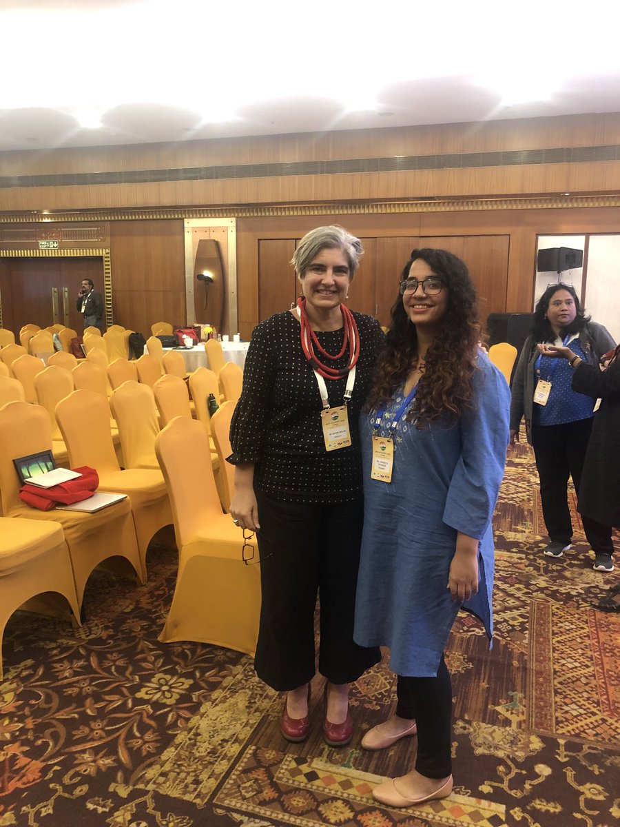 hagsie's tweet photo. With the excellent @ShwetaChawak who is writing up her #PhD on #QPL adaptation to the #Indian #cancer setting #IPOSAcademy #India #Chennai @IPOSPsychoOncol @UsydPsych @POCOG1 https://t.co/nIMlxWLNxI