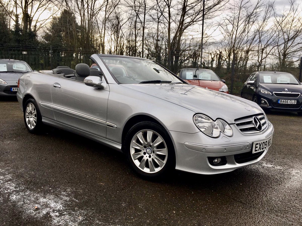 ClaydonAutos's tweet photo. #mercedes #merc #clk #elegance #silver #convertible #lowmilage #silver #partexchangeoftheweek #carsales #claydonautos #baylhambranch #ip #ipswich #suffolk #visit https://t.co/TjW0WSqFMm or call 01473 830111 #finance #avalible #justask https://t.co/kMZxplUInX