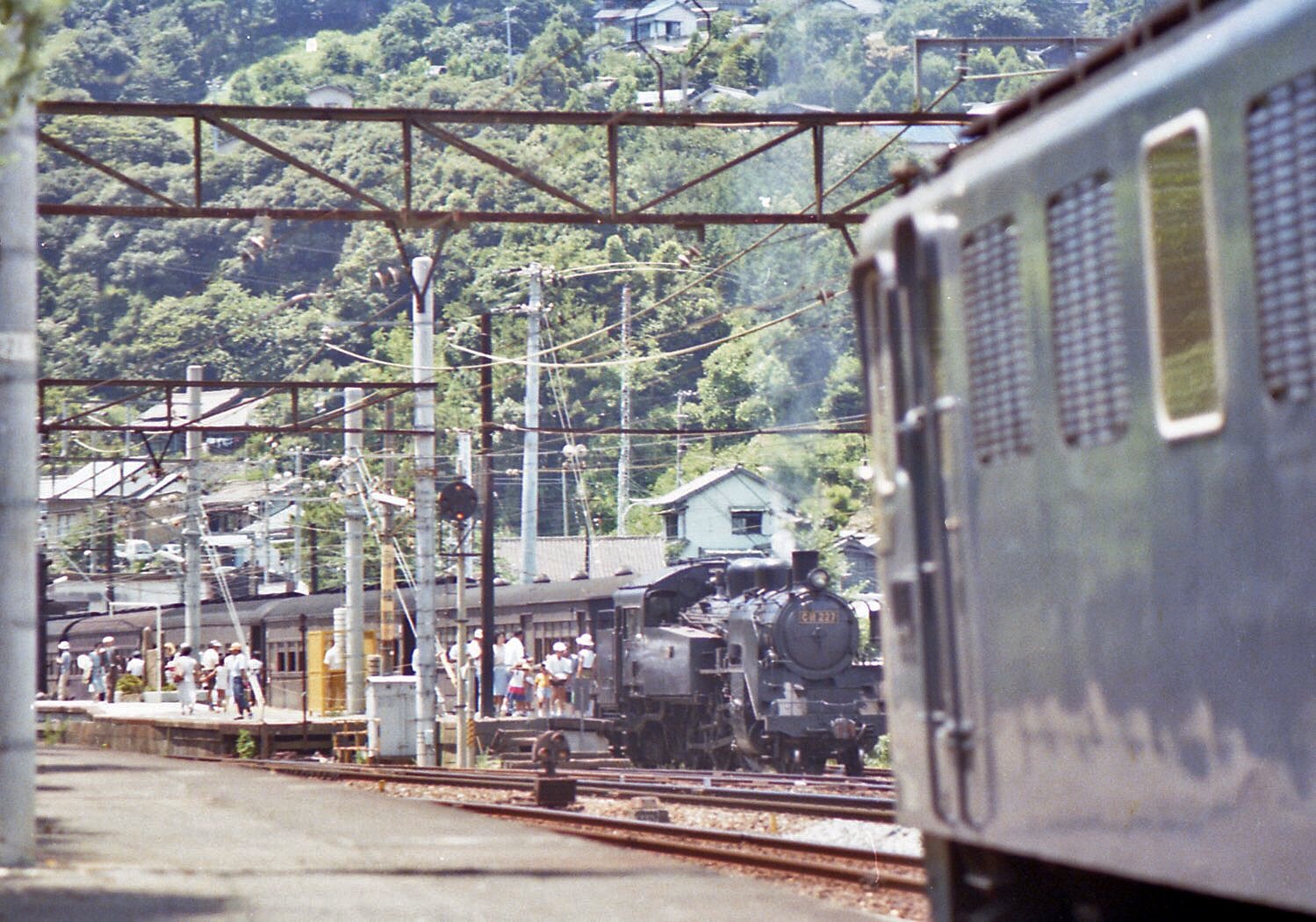 JR東日本 クハ183-4 (183系) 車両ガイド | レイルラボ(RailLab)