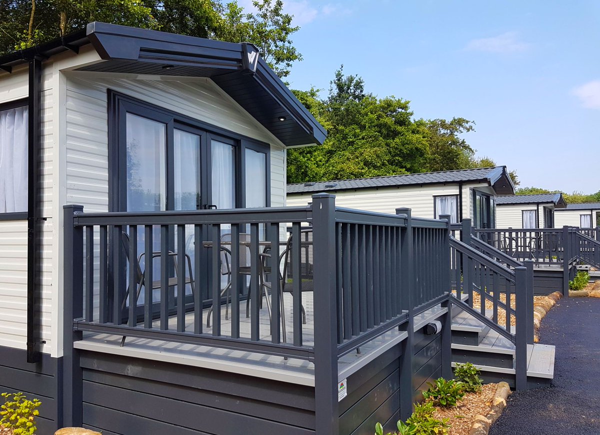 gulliversfun's tweet photo. Gulliver's Valley Short Breaks are now available to book for visits from 6th June until 31st October (selected dates). Check availability: https://t.co/s186uekc3n Stay and play at our brand new theme park resort in South Yorkshire. #RotherValley #SpringOpening https://t.co/ynvYrXonmA