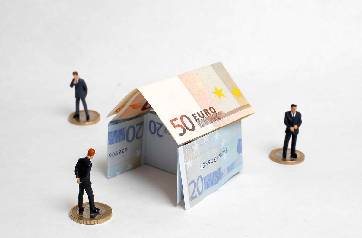 laforet_guad's tweet photo. Sur combien de temps les français empruntent-ils en moyenne ? La réponse dans cet article ⤵️#CréditImmobilier 🏠 https://t.co/uL2hcFqV8Q https://t.co/UZPNufqiqy
