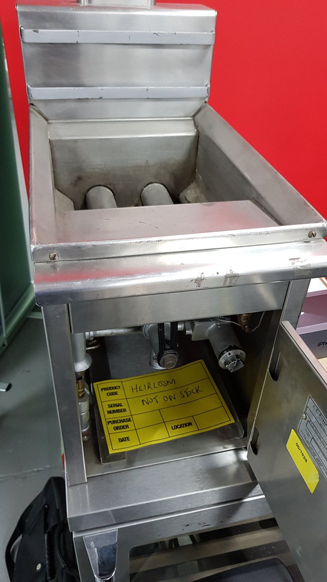 All the way to Wigan.....found the fryer.....its out of stock @MIDDLEBYUK <a href="/cedabond/">Cedabond</a>