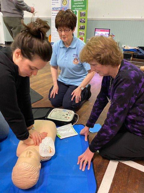 Heartstart/Defibrillator Awareness Training for Rhu &amp; Shandon Community Council at Rhu Village Hall on Thursday 30th January. <a href="/helensburghadv/">Helensburgh Advertiser</a> <a href="/TheBHF/">British Heart Foundation</a> RT
@RhuandShandonCommunityCouncil #Rhu #Community