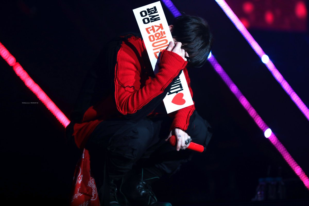 Backto1219's tweet photo. 190201-02 GOODBYE 20's #용준형
여전히
https://t.co/cuTMb6pd7Y
https://t.co/Ebre7tPVfL
https://t.co/3T1R7szUyD
https://t.co/fxZbB1H5x6 https://t.co/3VQWnIsPg0