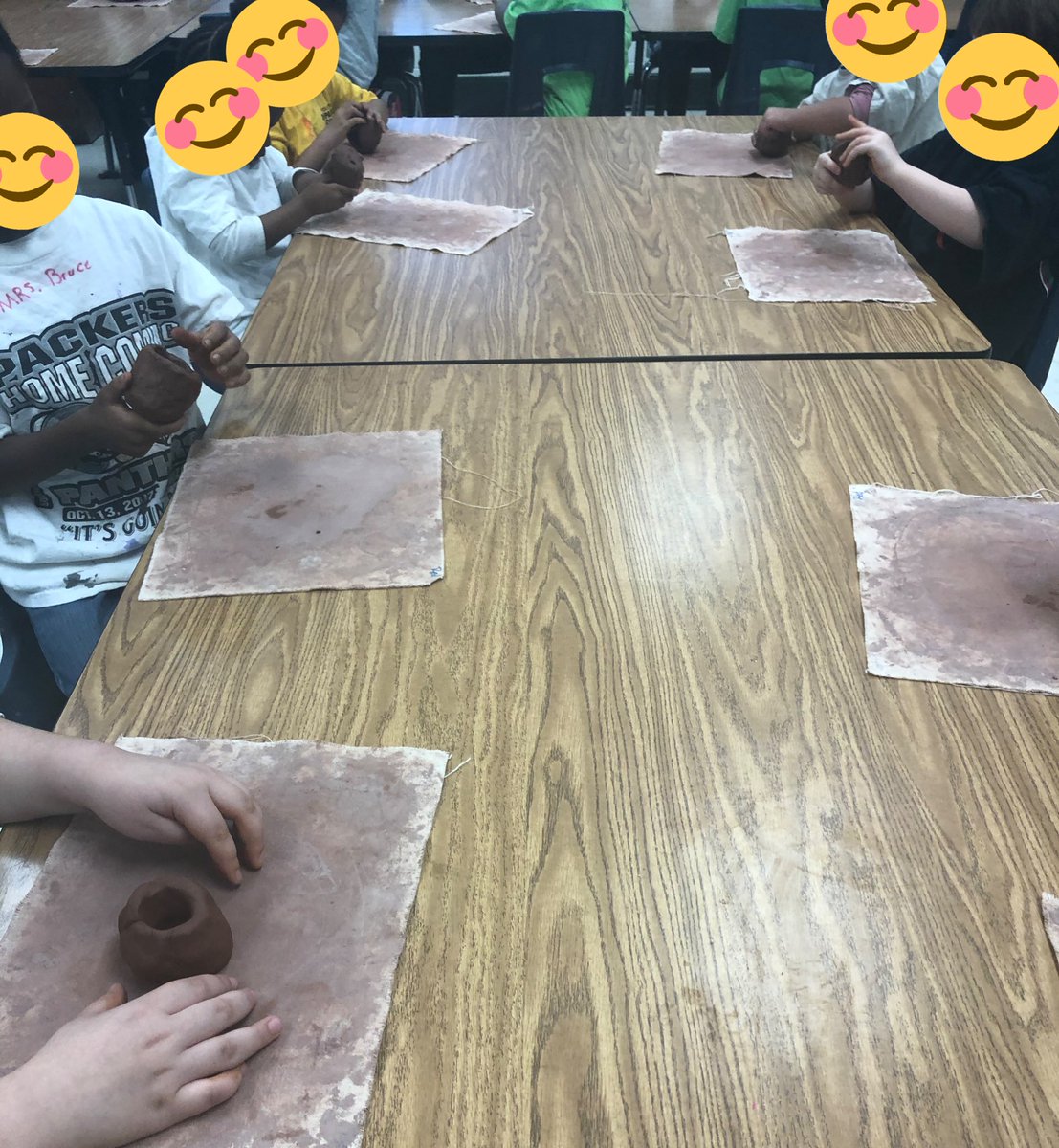 My first graders were so engaged in pinch pot making yesterday afternoon that they didn’t even attempt to watch the snow falling right outside our window! <a href="/GibsonGrizzlies/">Gibson Elementary</a> <a href="/EnlightenOlsen/">ian olsen</a> <a href="/ccrussell717/">Cynthia C Russell</a> #ONEGibson #GibsonRocks #SuccessNothingLess