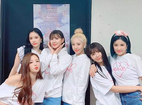 Wooyahsw2412's tweet photo. Welcome to Pink World ngày đầu tiên kết thúc
Các chị đã vất vả rồi, hãy tận hưởng niềm vui cùng Pandas vào ngày tiếp theo nha😊😊😊❤
#Apink #WelcomeToPinkWorld https://t.co/yLCORXOKqv