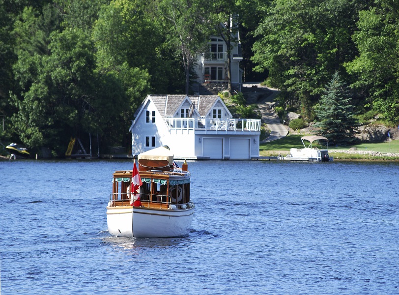 AAAdoorguys's tweet photo. Keep your boathouse garage doors in top condition and make us a part of your annual cottage opening with our 10-point inspection. #AAAdoorguystips #AAAtuneupmembership
https://t.co/SxWL8yej8Q https://t.co/XvLFyQLixd