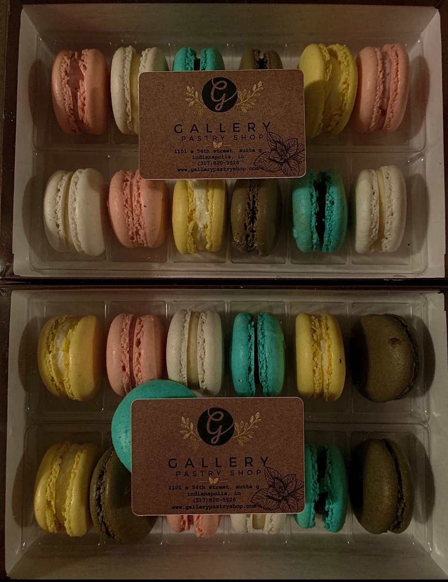Mo__Gio's tweet photo. #25 speciality macaroons for the birthday girl 🥳🥳🥳 https://t.co/FtmaobAUbb