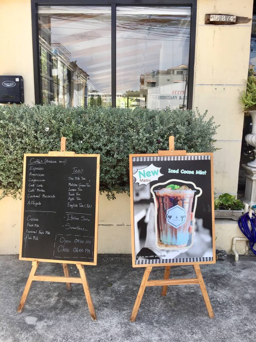 miss_alwayss's tweet photo. วันนี้ขอแนะนำคาเฟ่น่ารักๆย่านรัชด้า📣
“Cup to you cafe' and studio” 
ร้านตกแต่งสไตล์ loft เกร๋ๆ เหมาะกับการมานั่งชิล ถ่ายรูป หรือทำงานก็ได้ ร้านอยู่ รัชดา 18 ปากซอย 20 มิถุนา แยก 14 หรือนั่ง mrt มาลงสุทธิสารแล้วต่อวินมาได้เลย ร้านเปิดทุกวัน10.00 – 18.00น.
#cafeaddict #รีวิวคาเฟ่ https://t.co/3L6eMwNxiX
