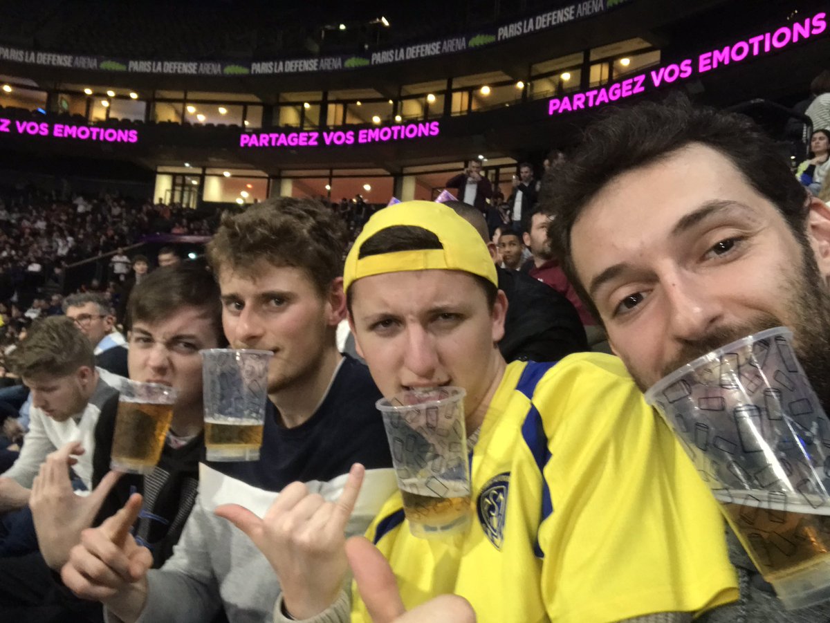 BenjZekad's tweet photo. #SuperSevens #Rugby7s #UArena L’important c’est l’essentiel ❤️ https://t.co/88NZhqF5Au