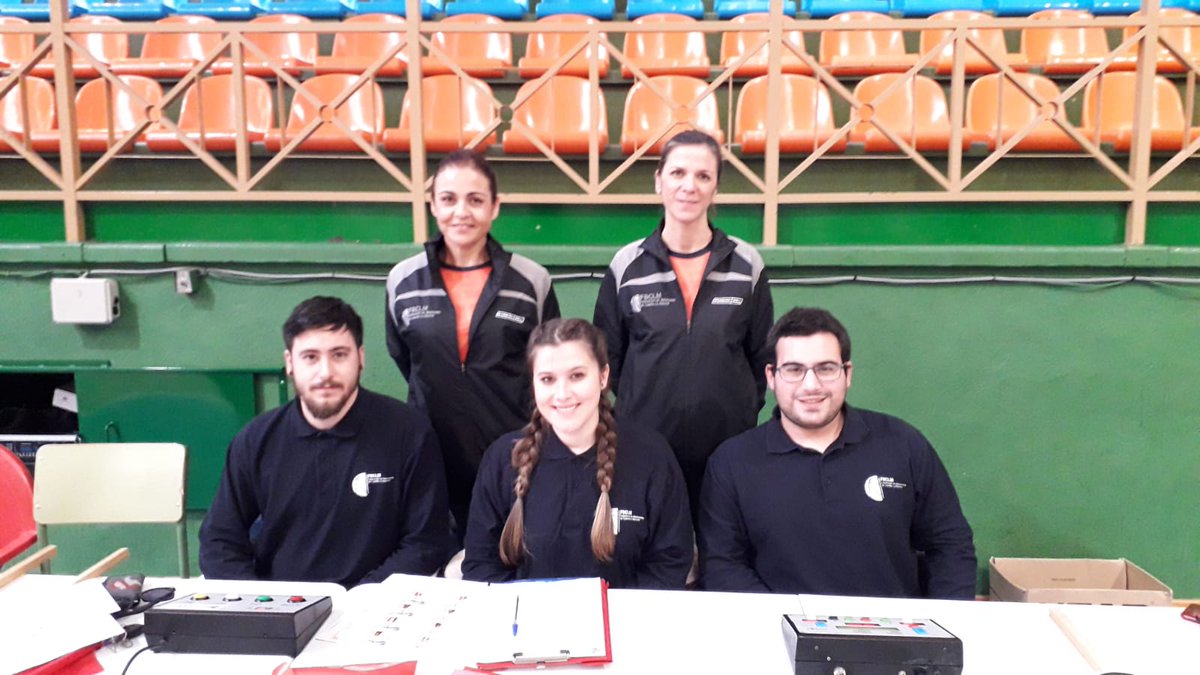 fbclm's tweet photo. 🏆Copa primera nacional femenina @fbclm @FExB.

Preparadas para la pimera semifinal. 

@CPMiralvalle - @CEIToledo 

#copafem https://t.co/u8FE5vy4Qe