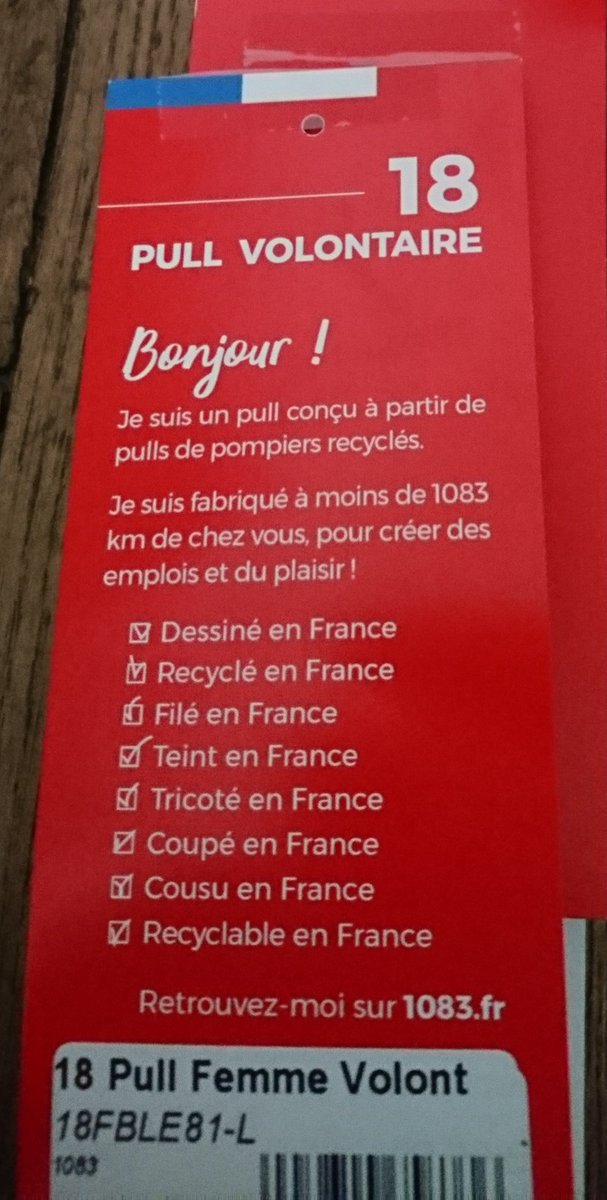 Julienlagom53's tweet photo. Merci @1083officiel d'être présent sur #Nantes via #modetic 
Cool , j'ai enfin trouvé une boutique sur ma route.
#MadeInFrance dessiné, filé, teint, coupé, cousu...#Fabriqué #France https://t.co/cTxVCtgocT