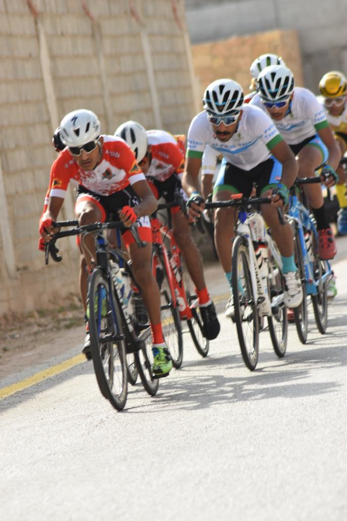 alwehdaclub1's tweet photo. 📸 🚴🏻‍♂ | ⚪🔴

واصل فريق الوحدة للدراجات الهوائية ، نتائجه الطيبة في بطولات الاتحاد ؛ حيث حقق الفريق الأول للدراجات المركز الأول في الترتيب العام للفرق ببطولة دوري الاتحاد الثالثة ، التي أقيمت بمنطقة الرياض ، وقد أقيم السباق بمسافة 50 في اليوم الأول ، و100 كم في اليوم الثاني https://t.co/4tDSllWZch