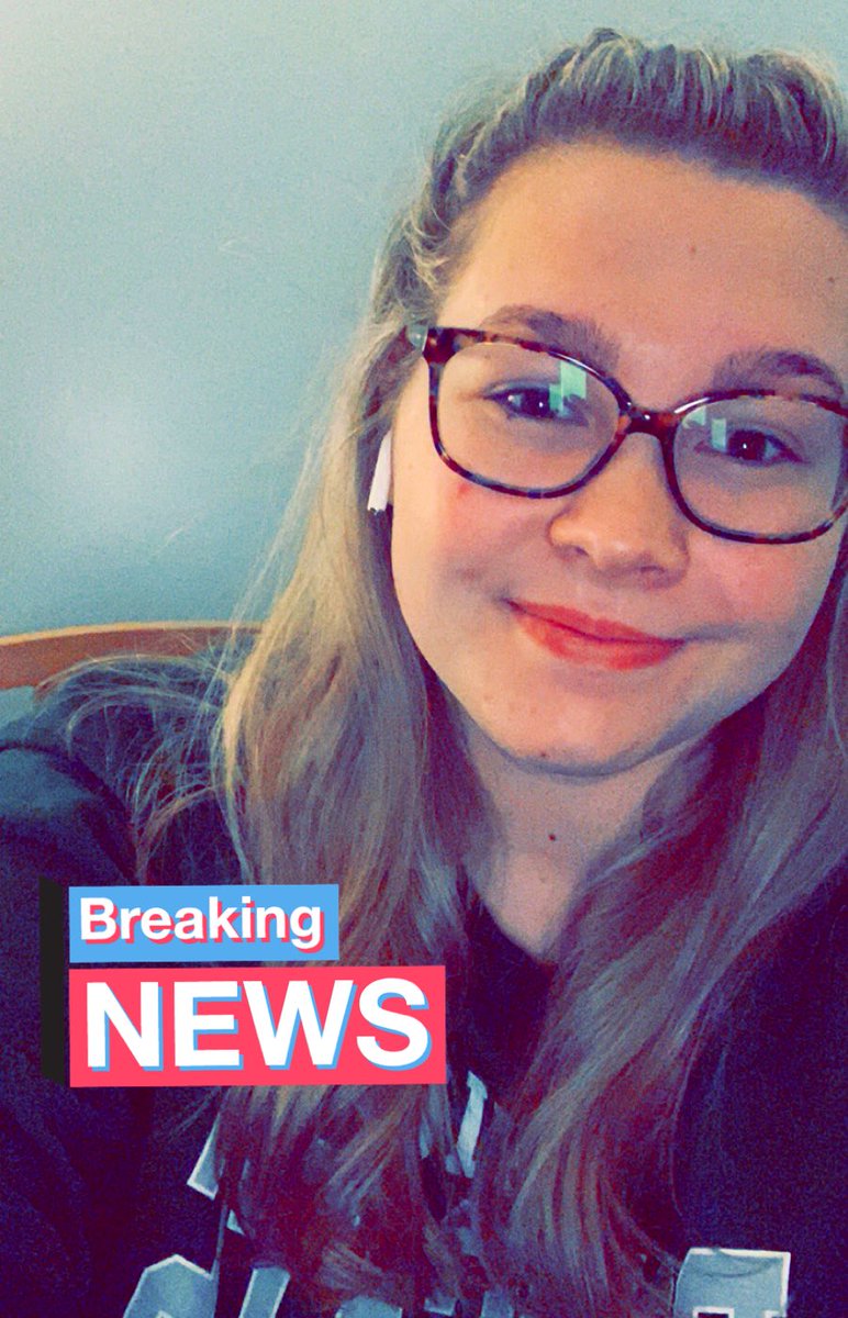 hammahlammah_'s tweet photo. here’s my #ScheySelfie so happy to start my future with @ScheySales https://t.co/SakxdJntqX