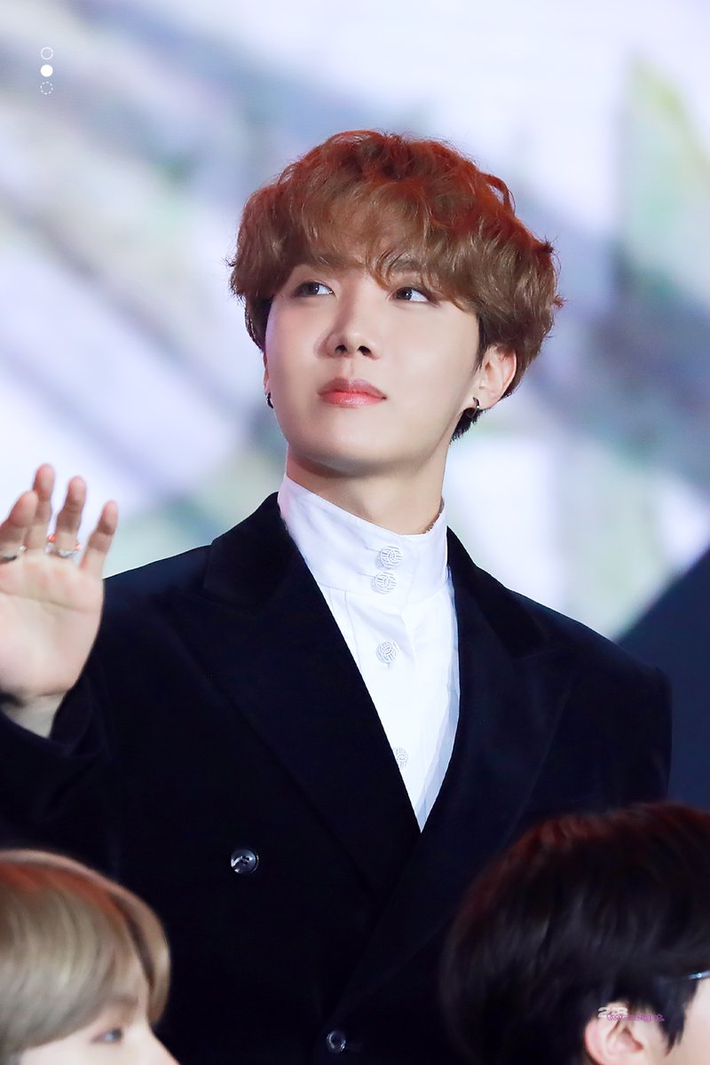 191227 가요대축제

#제이홉 #호석 #ホソク
#jhope #BTS <a href="/BTS_twt/">방탄소년단</a>