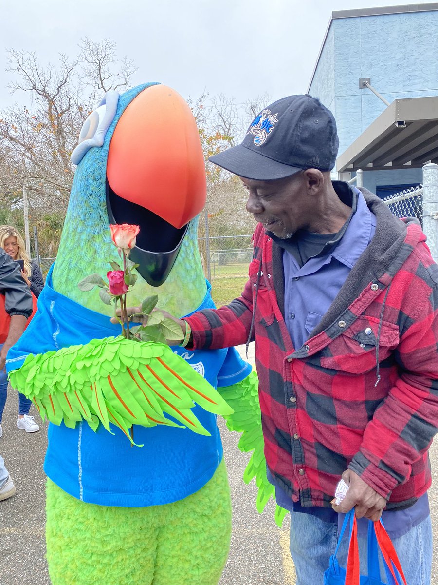 FLBlue's tweet photo. Awwwwwww. So cute. @SunnyFlBlue is friends with everyone. @AHAFirstCoast at Catholic Charities. #communityblockparty. https://t.co/9nJtYJXRLb