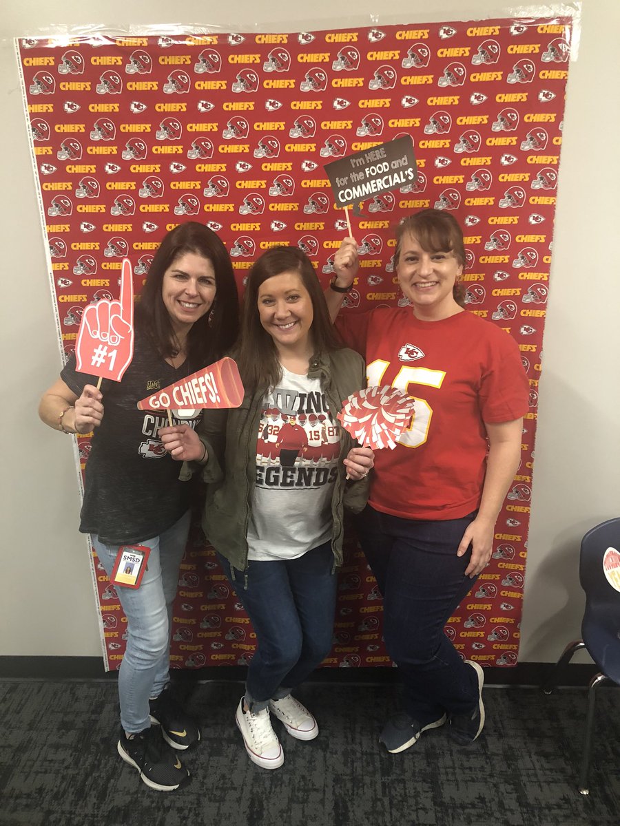 Kari Bair tweet media