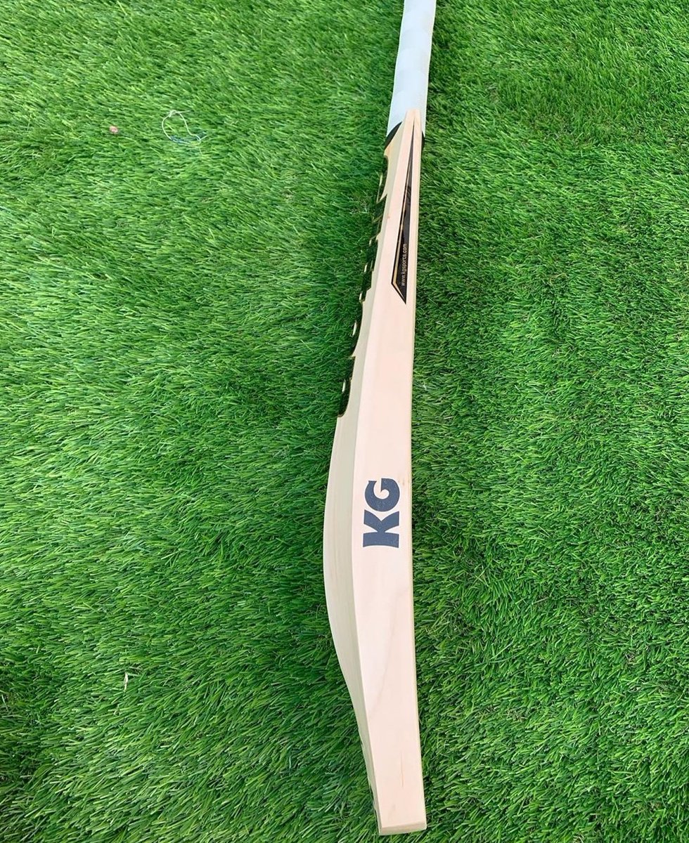 KayGeeSports's tweet photo. Downgraded Top Grade Bat for what You guys were Asking.
Here it comes, swipe to see more Images.
Available only at 10,000/-Inr
Fantastic Piece of Willow with Great Ping &amp; Balance.
DM to Buy https://t.co/oUa4AfVNAn