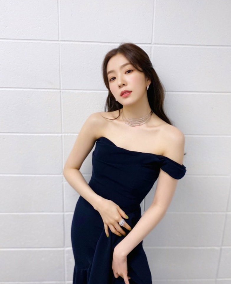 everydaysurene's tweet photo. classy https://t.co/NfT8n5irjw