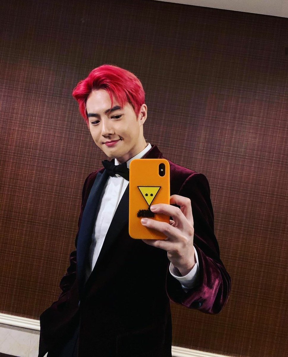 everydaysurene's tweet photo. classy https://t.co/NfT8n5irjw