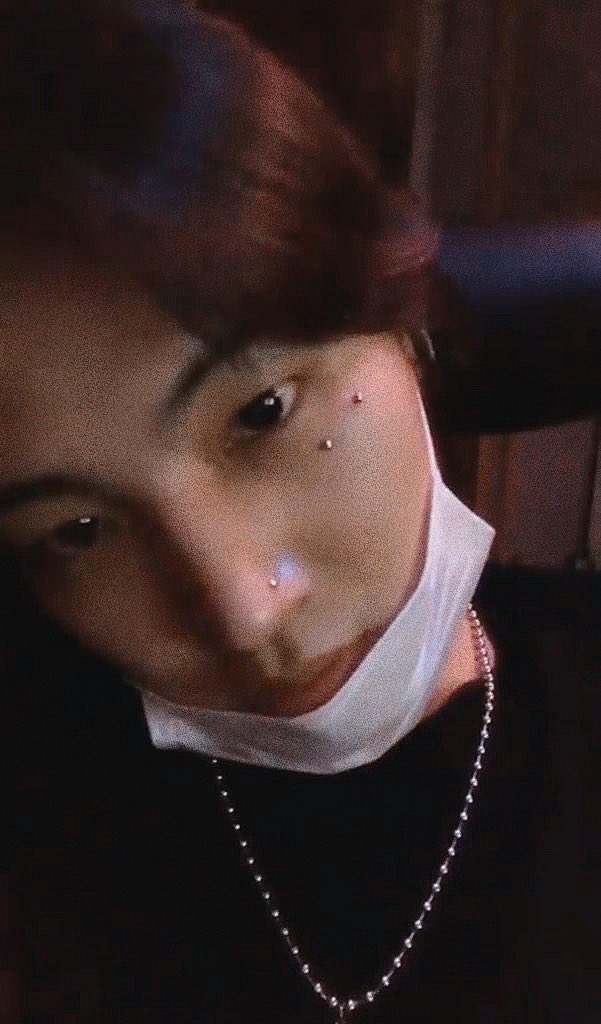 재범 사진 다 올리는 계정 tweet media